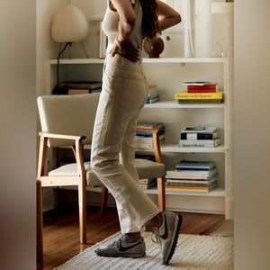 Imogene + Willie Sophie Weston in Ecru